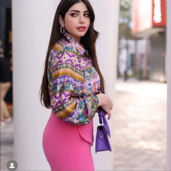 ZARA Flap Detail Pencil Skirt - Picture 3 of 4